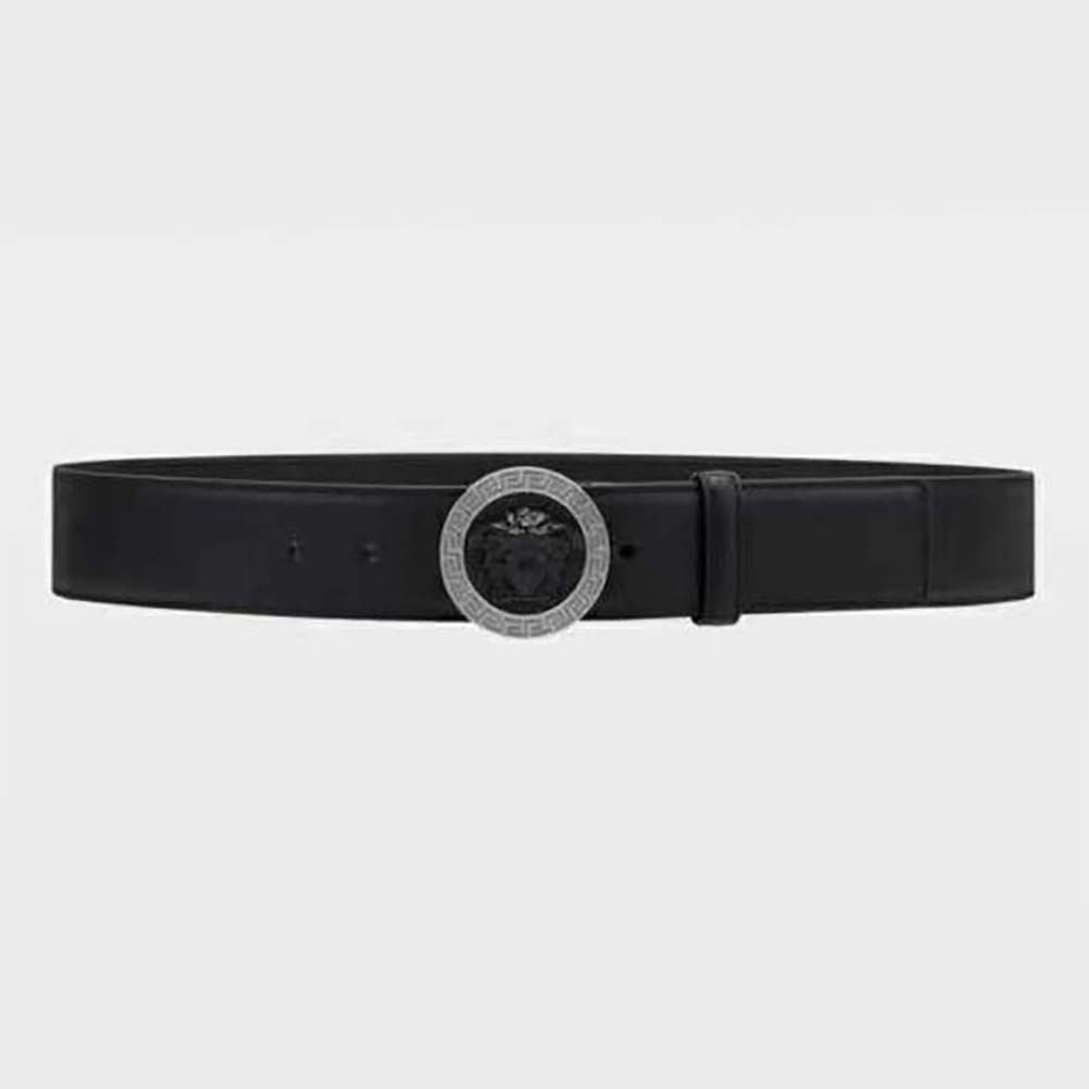 Front view of Versace Men Medusa Biggie Reversible Leather Belt-Black with gold Medusa buckle