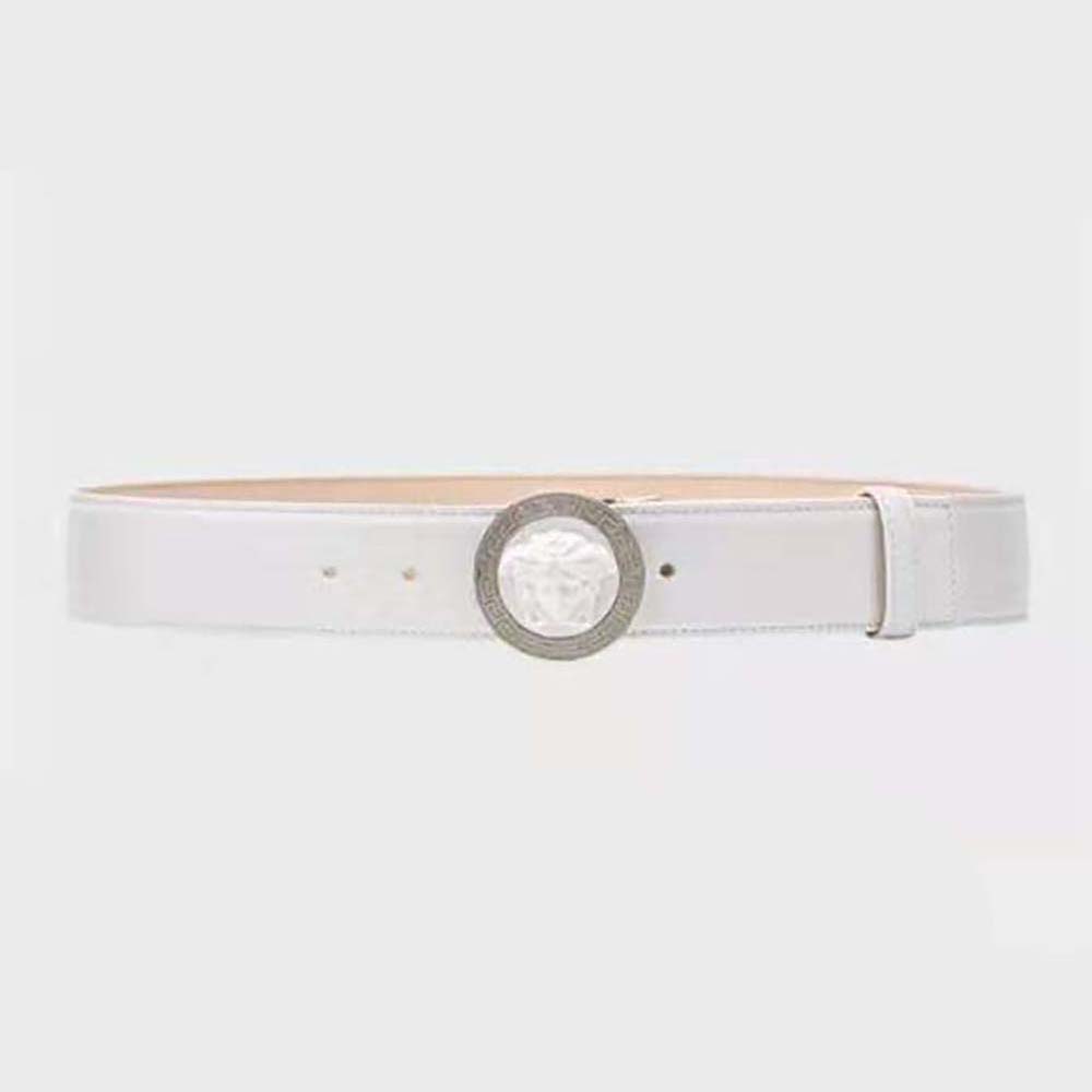Front view of Versace Men Medusa Biggie Reversible Leather Belt-White with gold buckle