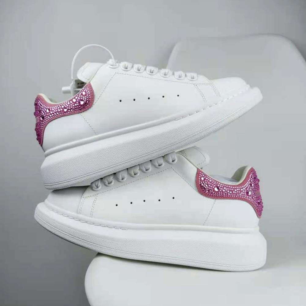 Overhead shot showing chunky sole on Alexander Mcqueen Women Oversized Sneaker