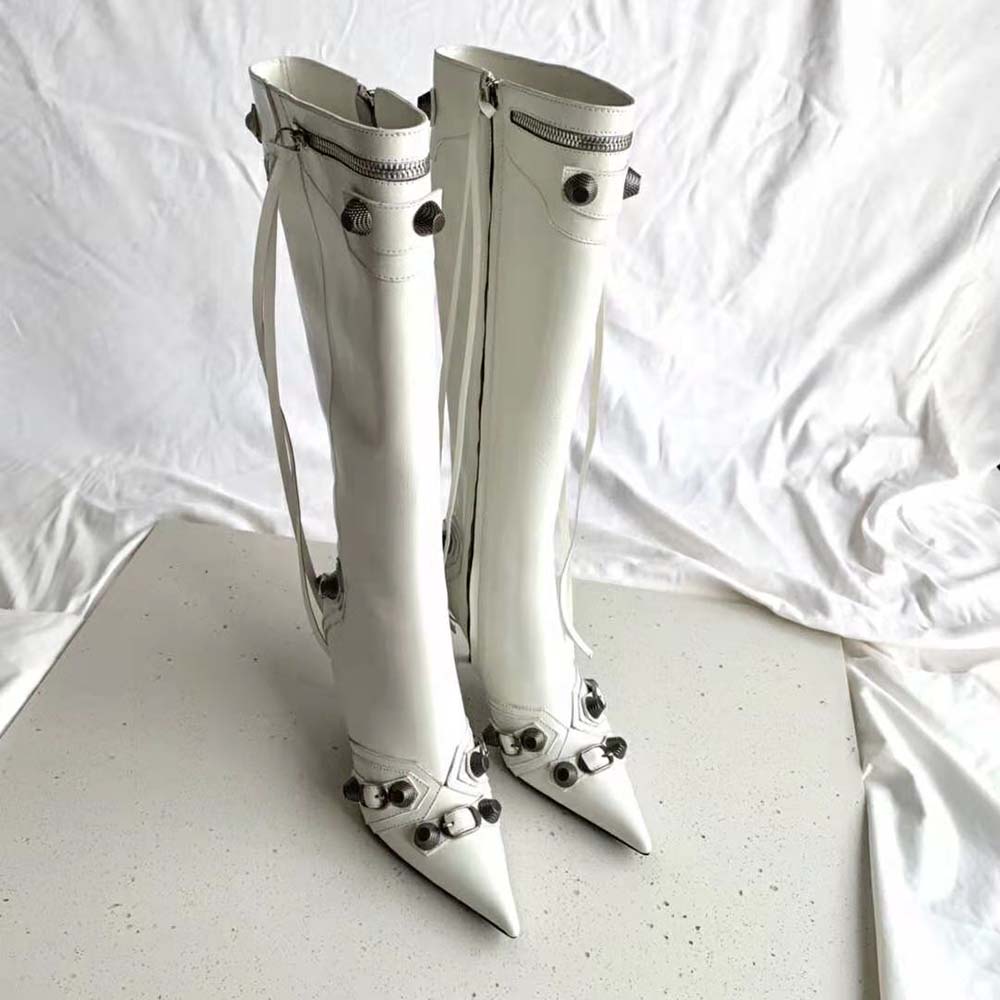 Top view of Balenciaga Women Cagole 90mm Boot white arena lambskin