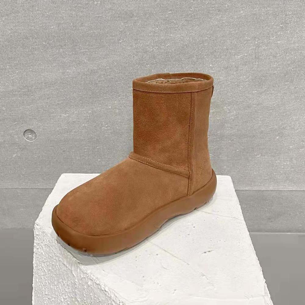 Bottega Veneta Unisex Snap Ankle Boot Realised in Shearling Calfskin - image 9