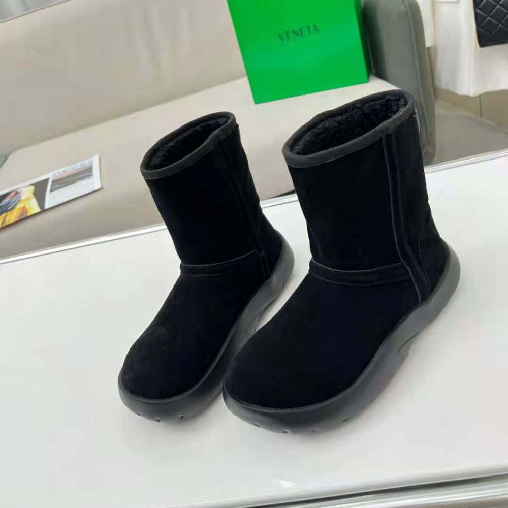 Bottega Veneta Unisex Snap Ankle Boot Realised in Shearling Calfskin-Black - image 5
