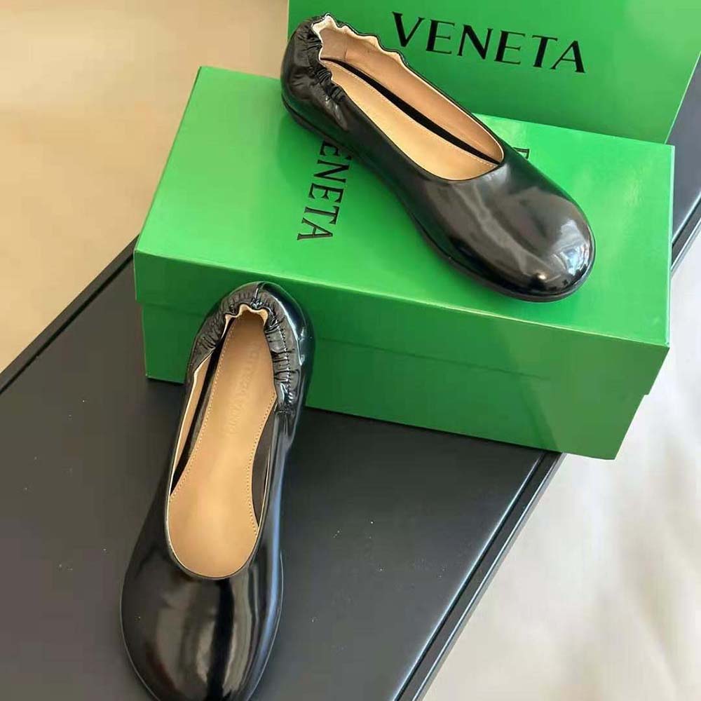 Bottega Veneta Women Atomic Ballerina Flat-Black - image 7