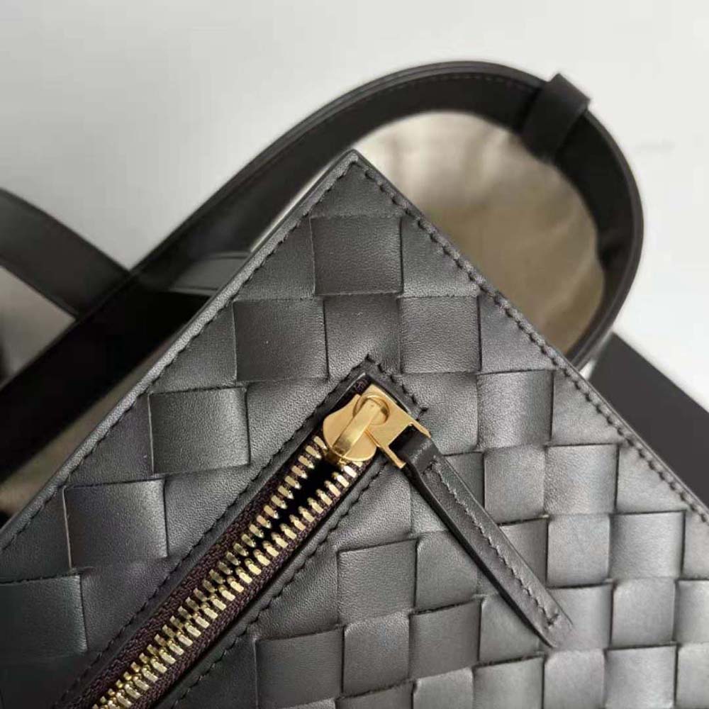 Bottega Veneta Women Medium Flip Flap in Intrecciato Leather - image 8