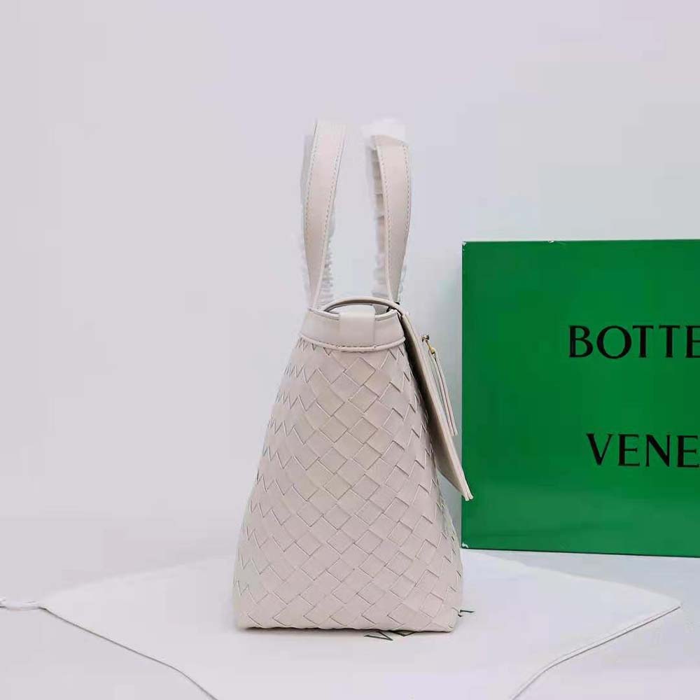 Bottega Veneta Women Small Flip Flap in Lambskin Leather-White - image 7