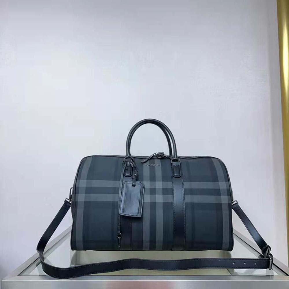 Close-up of silver-tone hardware detail on Burberry Men Boston Holdall-Gray