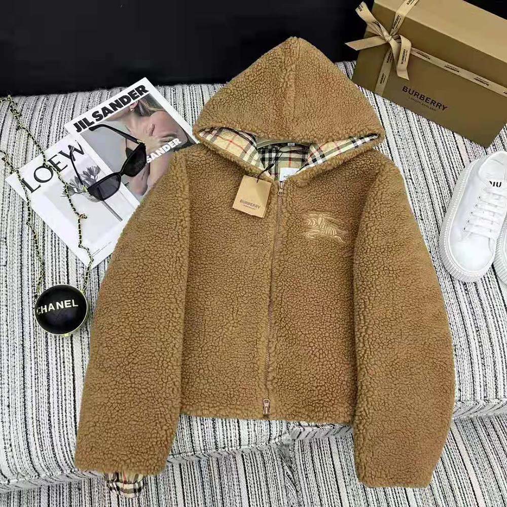 Side profile showing silhouette of Burberry Men EKD Fleece Hooded Jacket-Brown