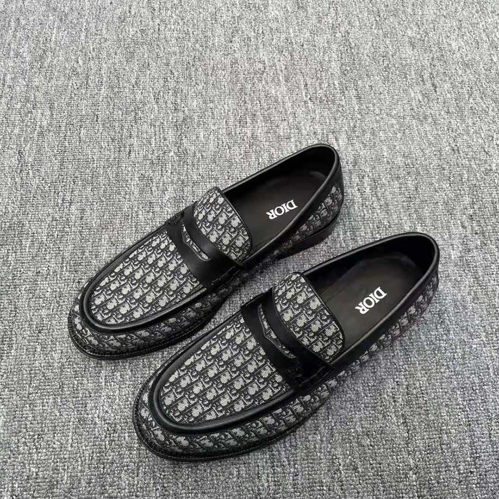 Top-down angle showing jacquard pattern on Dior Men Granville Loafer Beige and Black Dior Oblique Jacquard