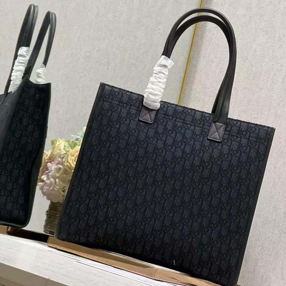 Dior Men Safari Tote Bag Black Dior Oblique Jacquard and Grained Calfskin - image 4
