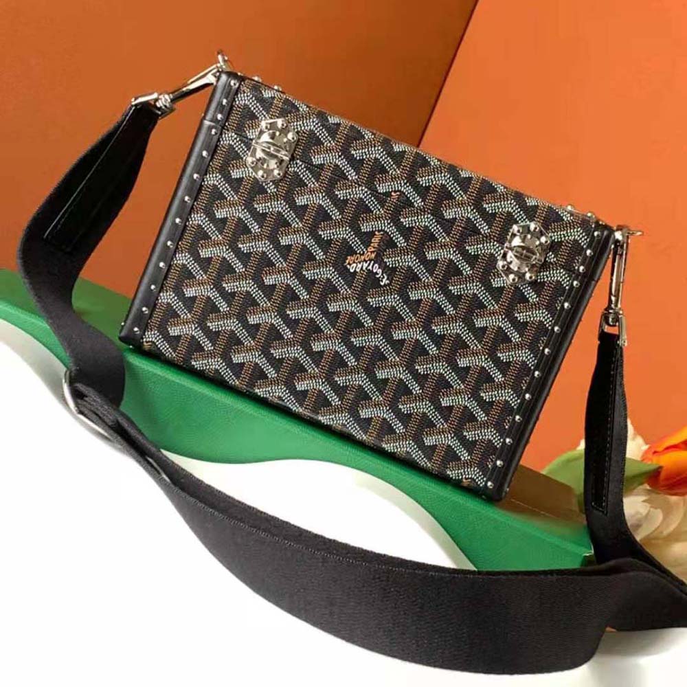 Side angle showing silver-tone hardware on Goyard cassette bag