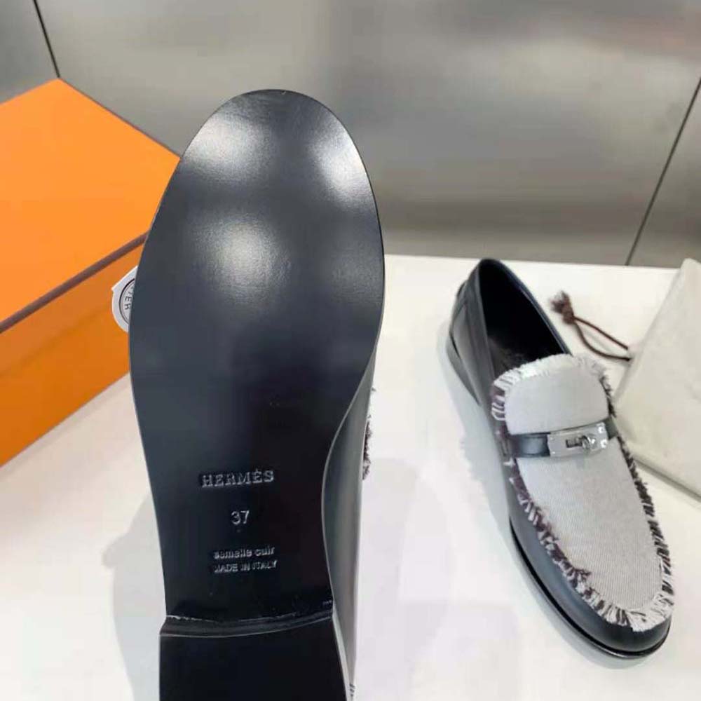 Hermes Women Destin Loafer in Calfskin Leather-Black - image 10
