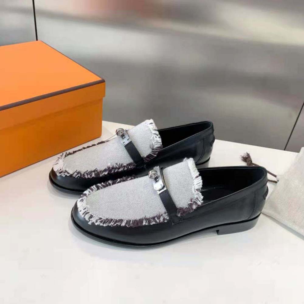 Hermes Women Destin Loafer in Calfskin Leather-Black - image 4