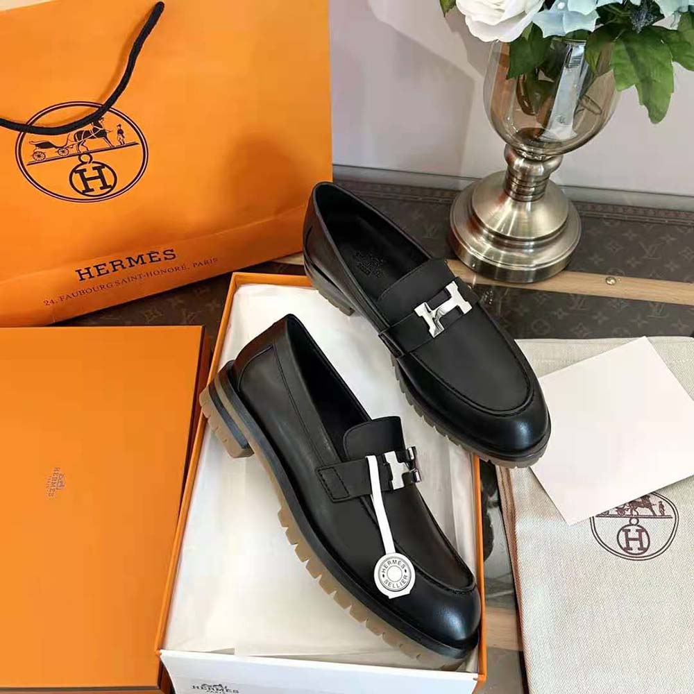Hermes Women Faubourg Loafer in Glazed Calfskin-Black - image 6