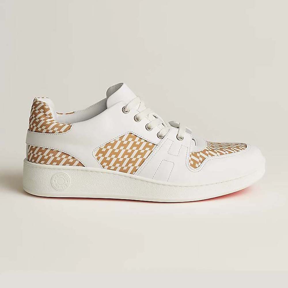 Side profile of Hermes Women Free Sneaker in Calfskin-White