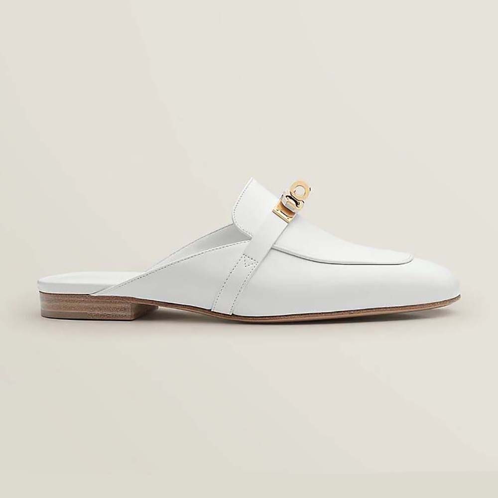 Side view of Hermes Women OZ Mule in Calfskin Leather-White on white background