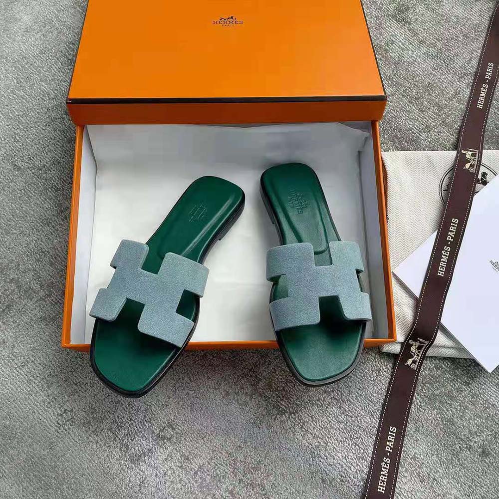 Top view showcasing silhouette of Hermes Women Oran Sandal in Suede Goatskin-Blue
