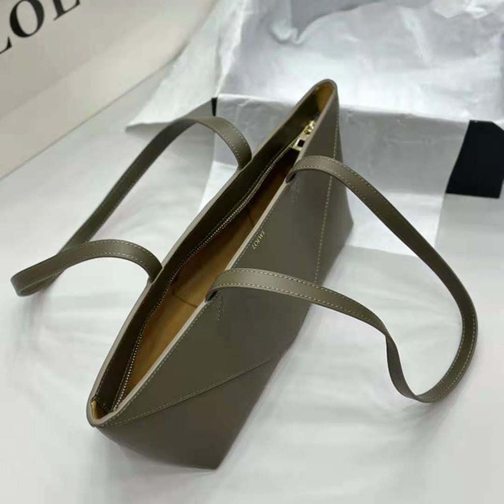 Loewe Women Cropped Puzzle Fold Bag in Shiny Calfskin-Green - image 7