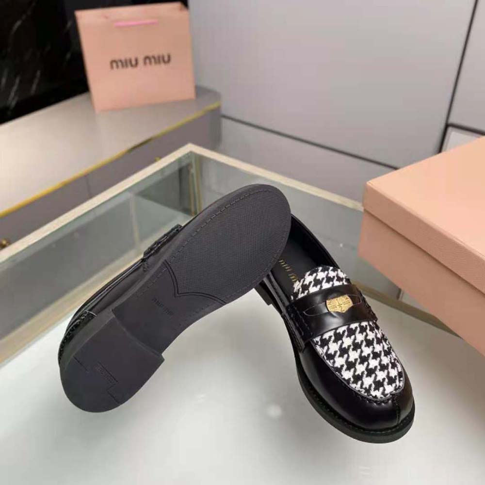 Miu Miu Women Brushed Leather and Gingham Check Fabric Loafers - image 10