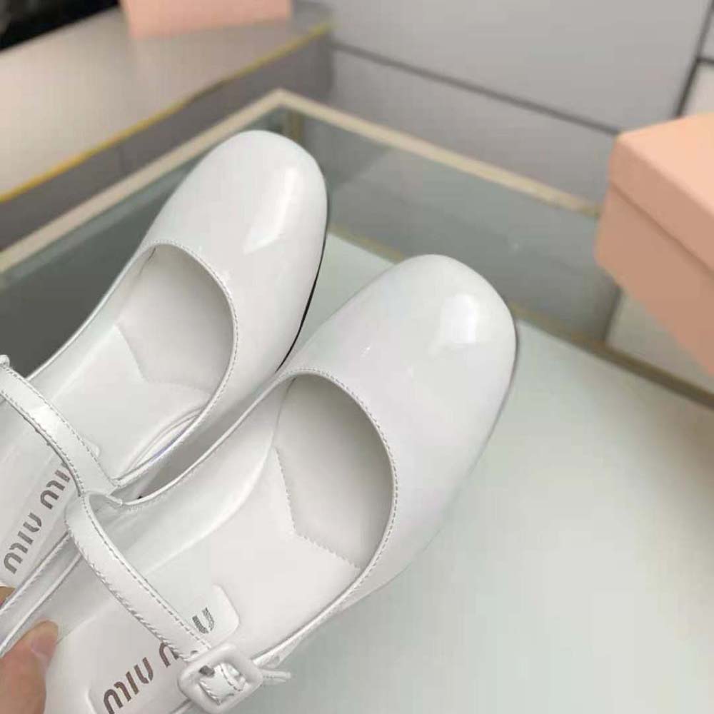 Miu Miu Women Patent Leather Pumps with Metal Lettering Logo-White - image 7