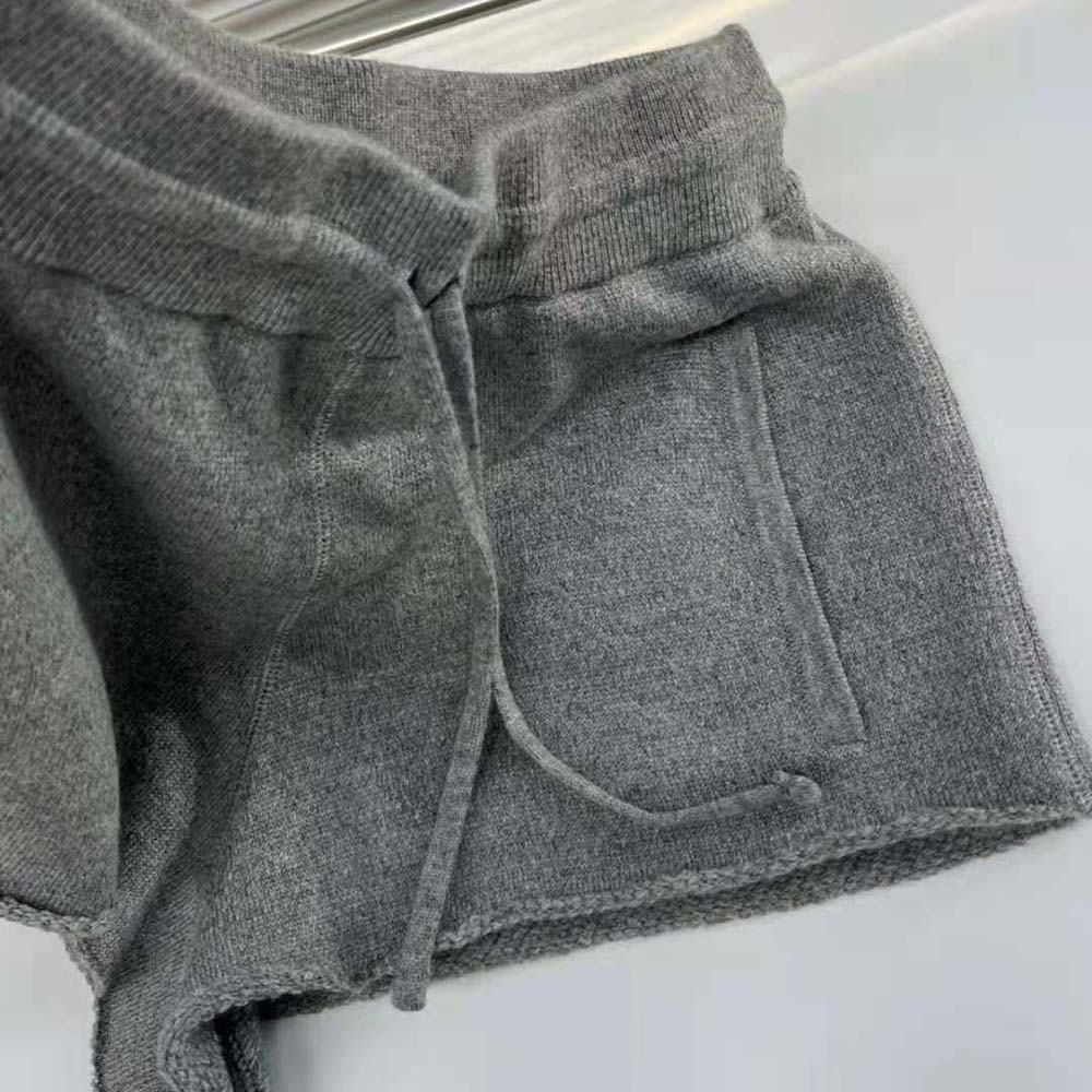 Miu Miu Women Wool and Cashmere Shorts - image 5