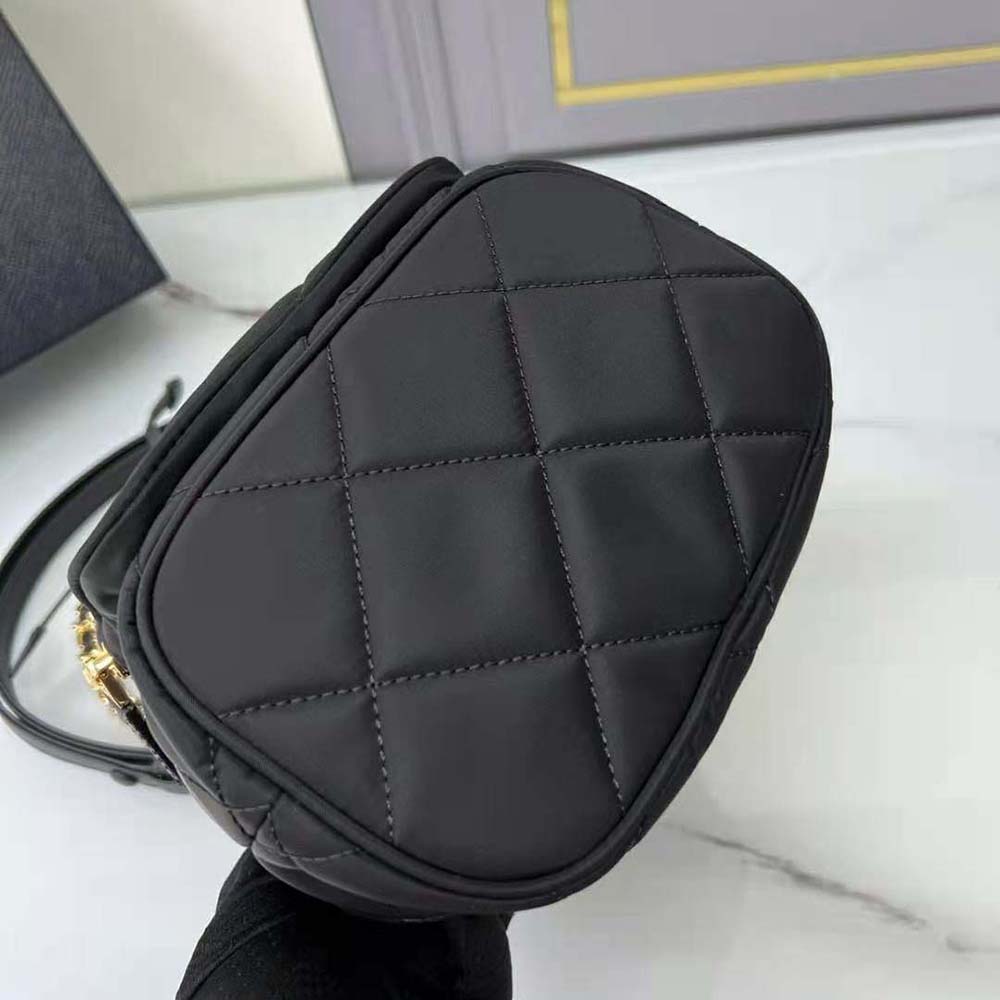 Prada Women Re-Edition 1995 Chaîne Re-Nylon Shoulder Bag - image 7