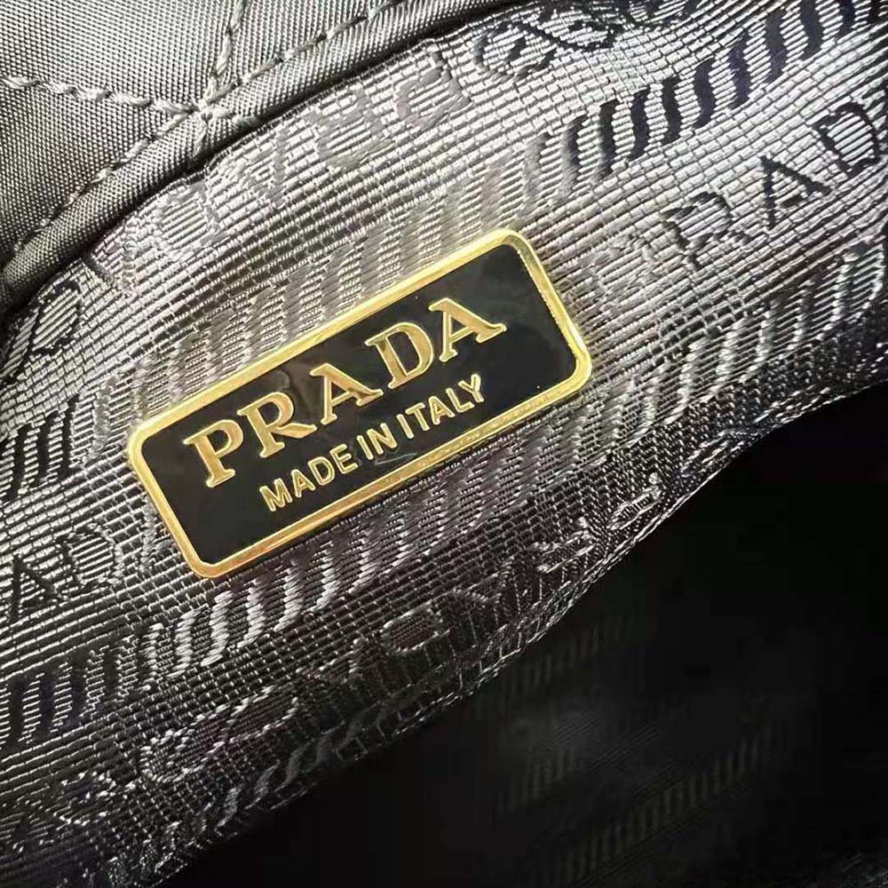 Prada Women Re-Edition 1995 Chaîne Re-Nylon Shoulder Bag - image 9