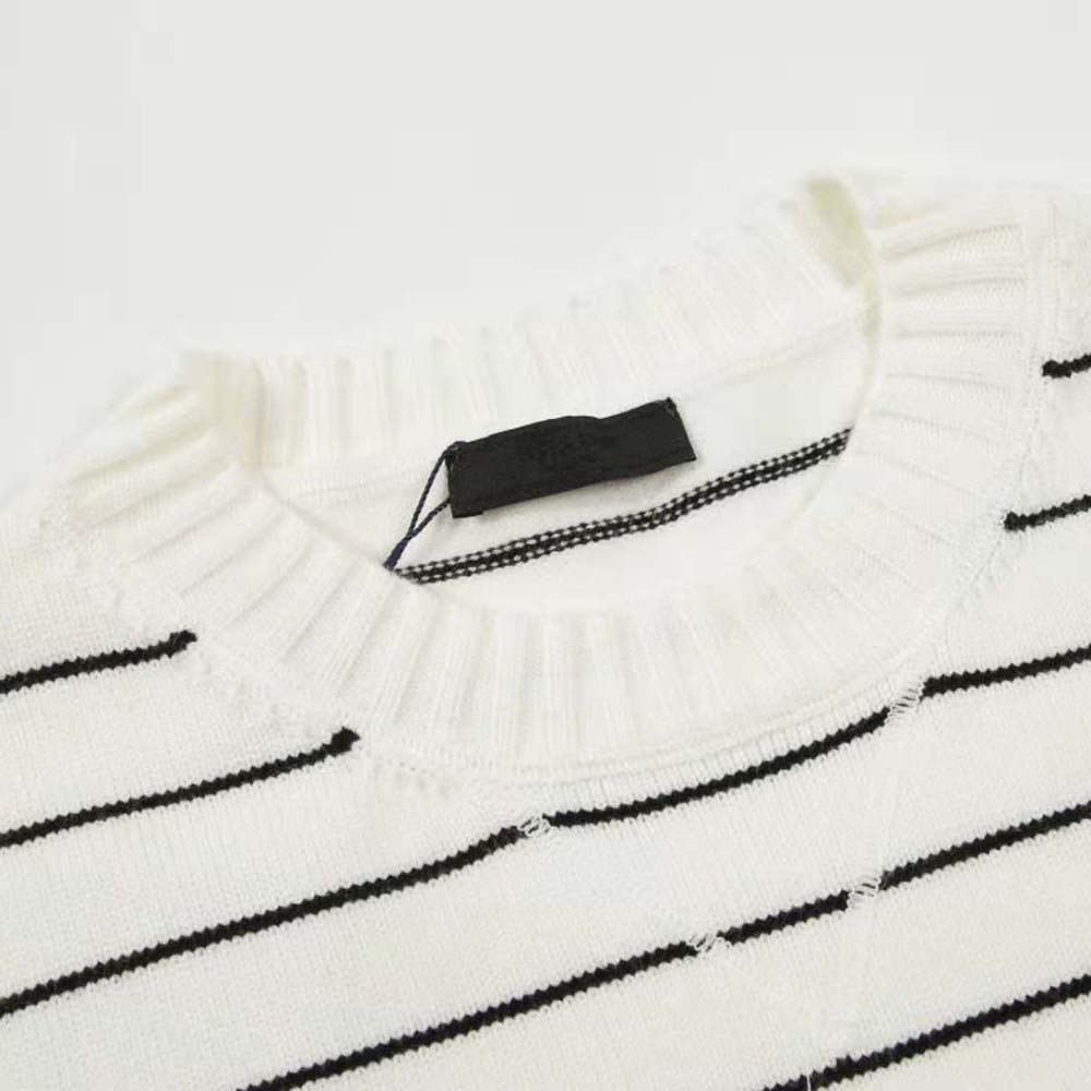 Prada Women Wool and Cashmere Crew-neck Sweater-White - image 4