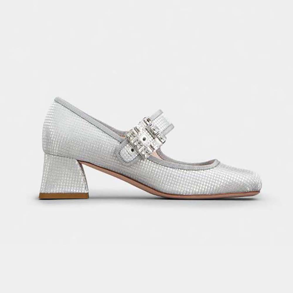Side profile of Roger Vivier Women Trés Vivier Strass Buckle Babies Pumps in Fabric-Silver