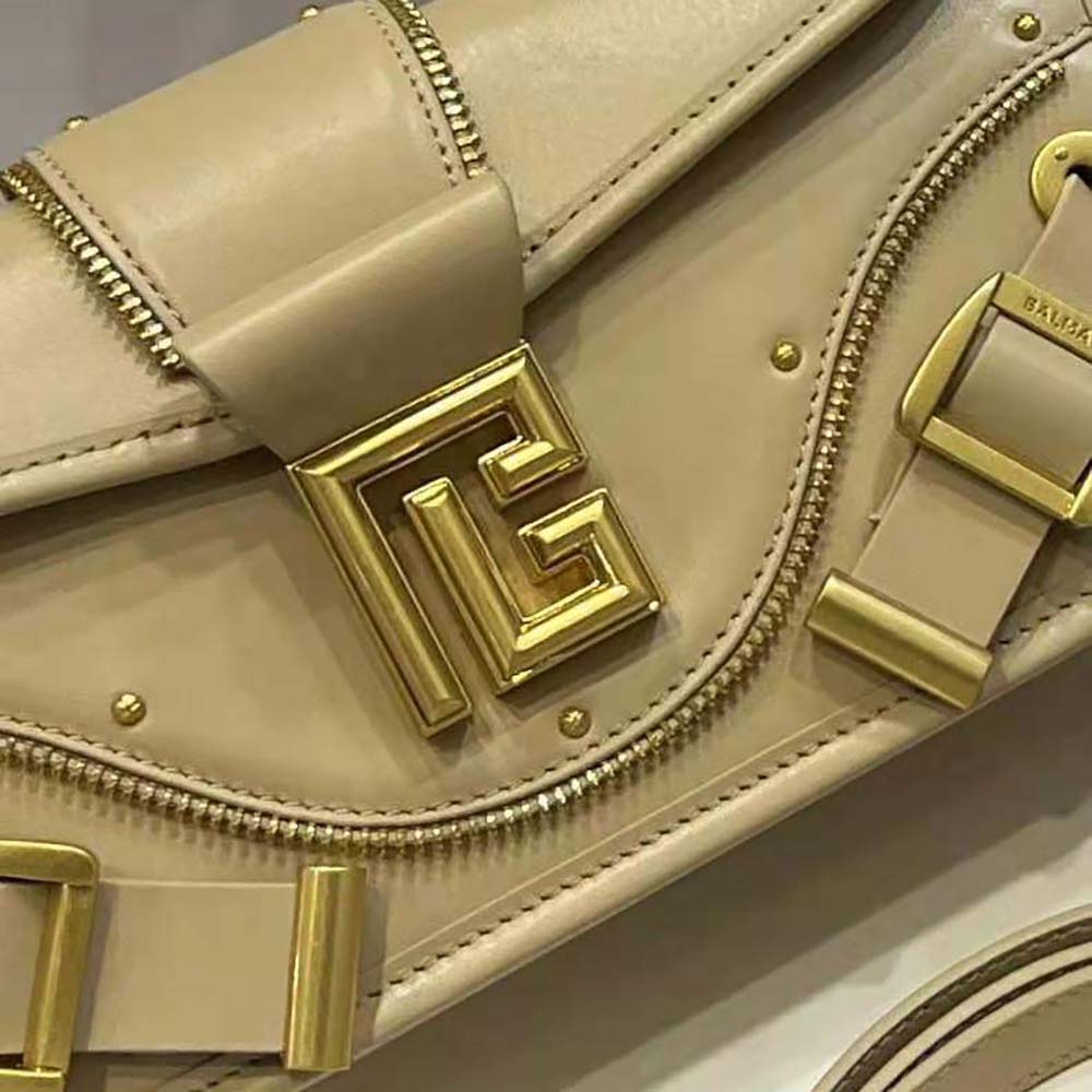 Balmain Women Blaze Clutch Bag in Smooth Leather-Beige - image 8