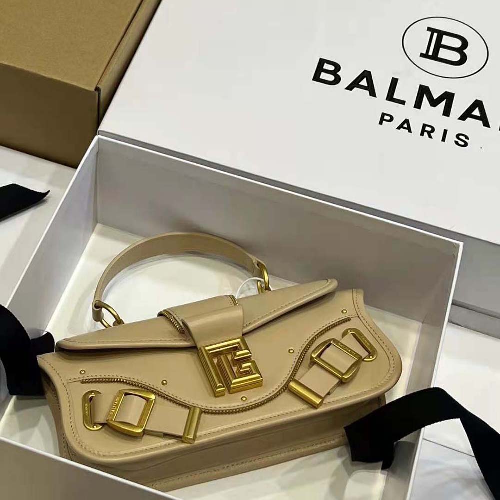 Balmain Women Blaze Clutch Bag in Smooth Leather-Beige - image 6