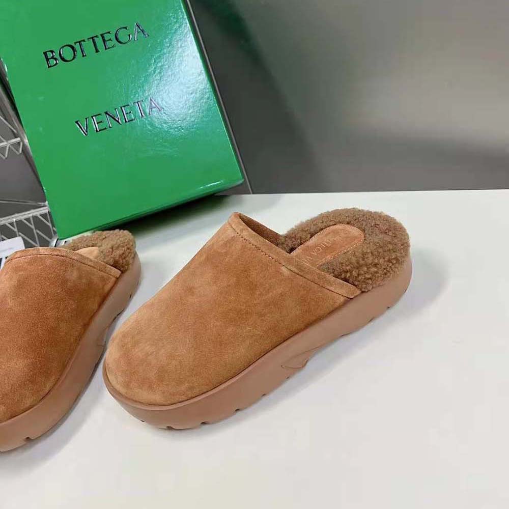 Bottega Veneta Unisex Snap Slipper in Shearling Calfskin-Brown - image 6