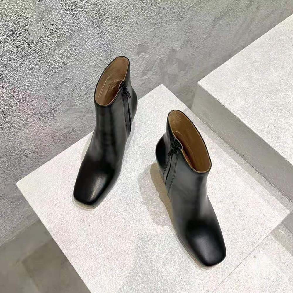Bottega Veneta Women Knot Ankle Boot-Black - image 4