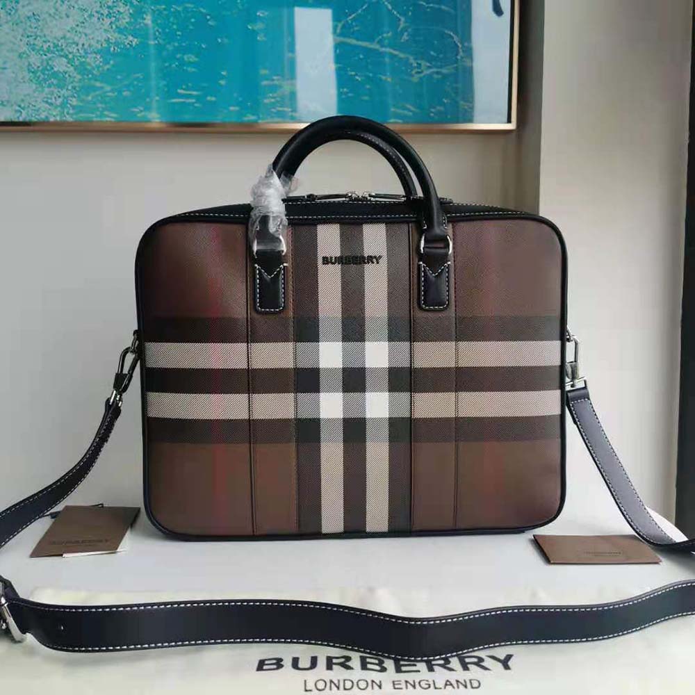 Close-up of gold-tone hardware on Burberry Men Ainsworth Briefcase-Brown