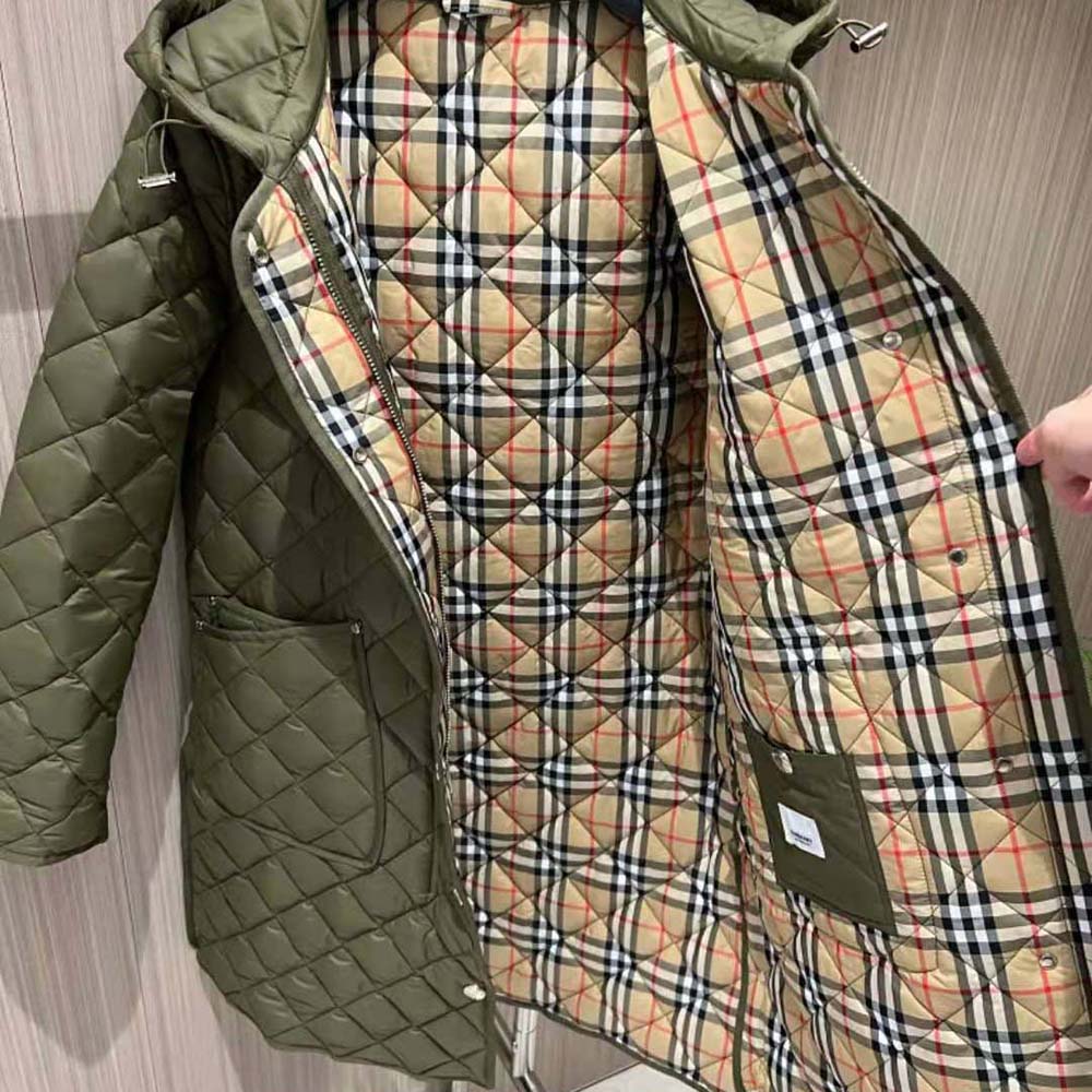 Burberry Women Quilted Nylon Hooded Coat - image 9
