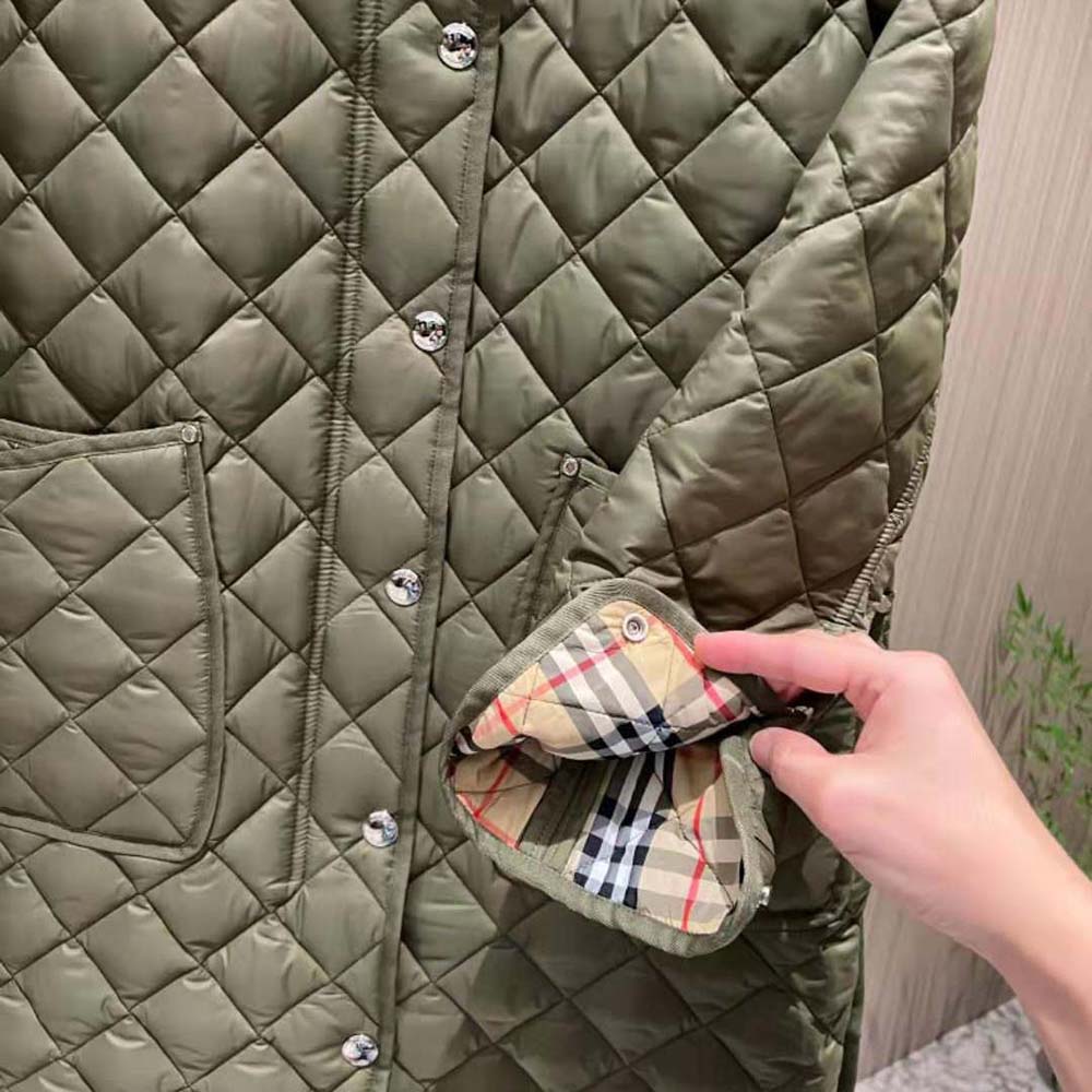 Burberry Women Quilted Nylon Hooded Coat - image 6
