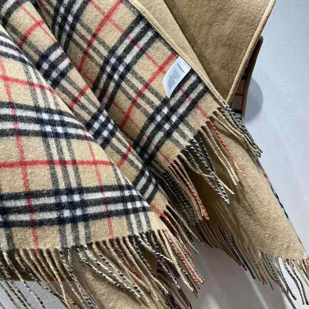 Burberry Women Reversible Check Wool Cape-Beige - image 7