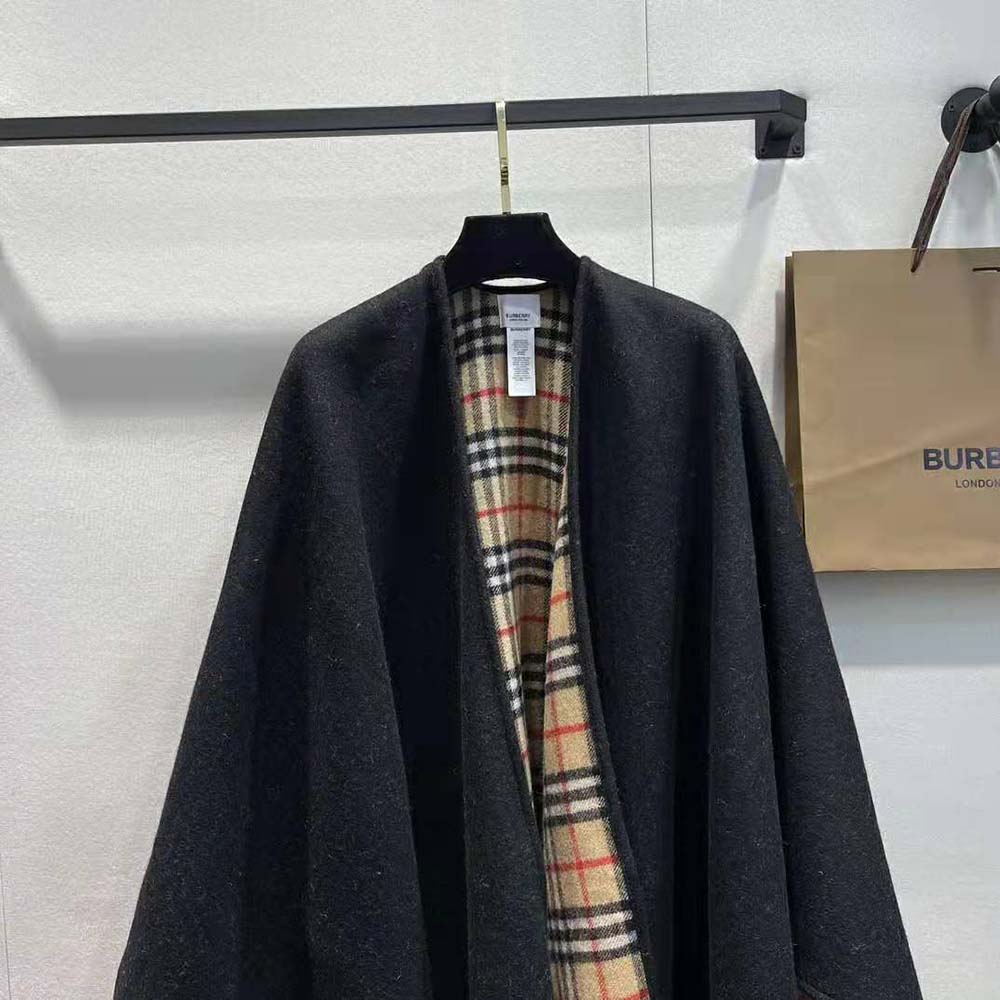 Burberry Women Reversible Check Wool Cape-Black - image 4