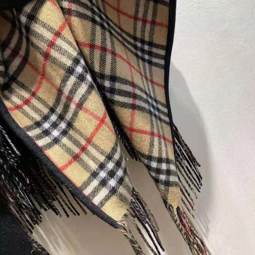 Burberry Women Reversible Check Wool Cape-Black - image 6