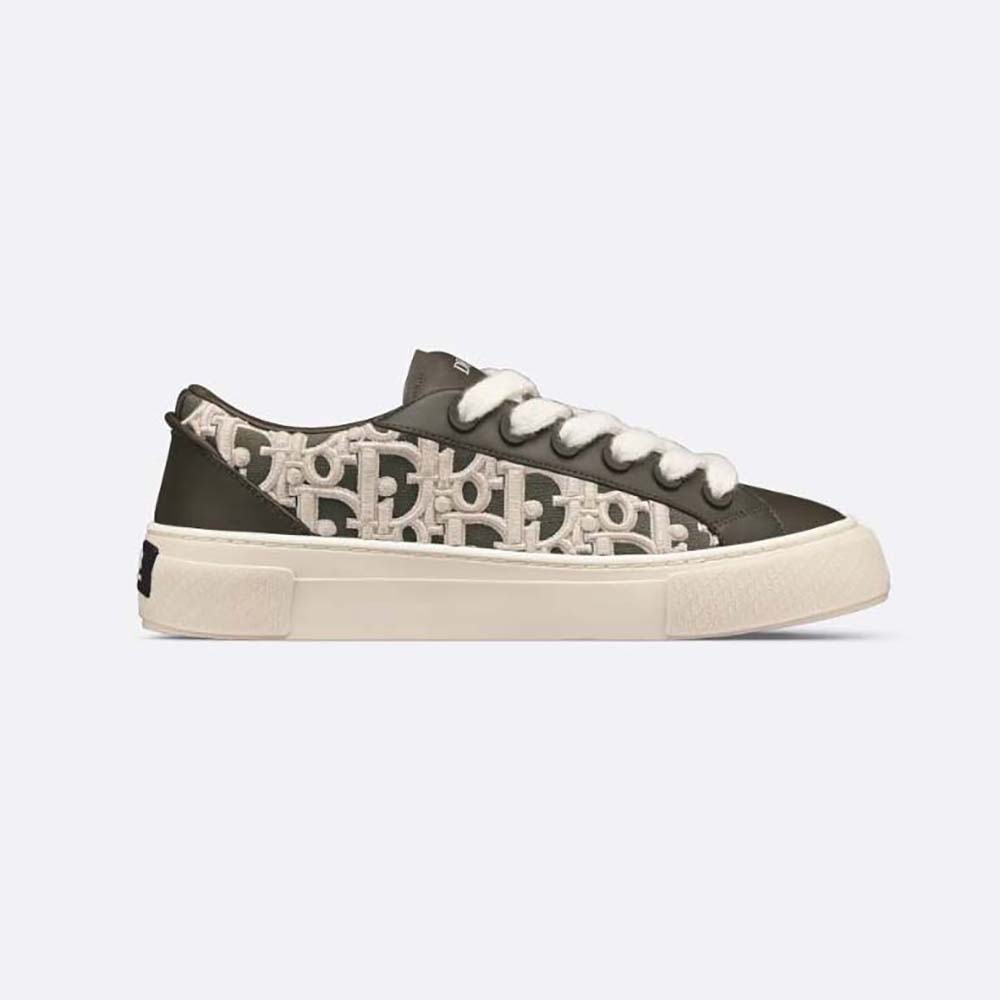Side profile of Dior Men B33 Sneaker in silver calfskin