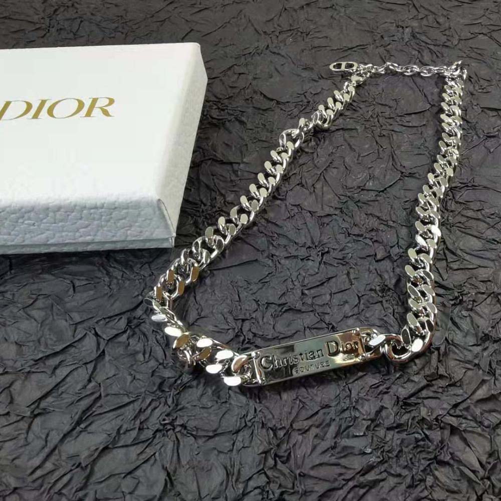 Side angle showing clasp and chain design of Dior Men Christian Dior Couture Necklace