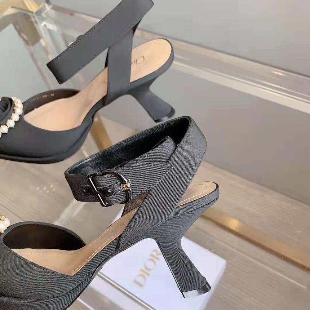 Dior Women Dior Rose Pump Black Grosgrain and White Resin Pearls - image 8