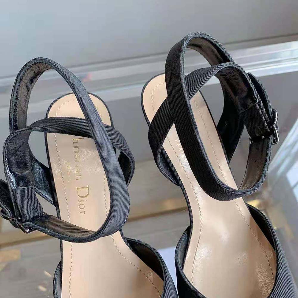 Dior Women Dior Rose Pump Black Grosgrain and White Resin Pearls - image 7