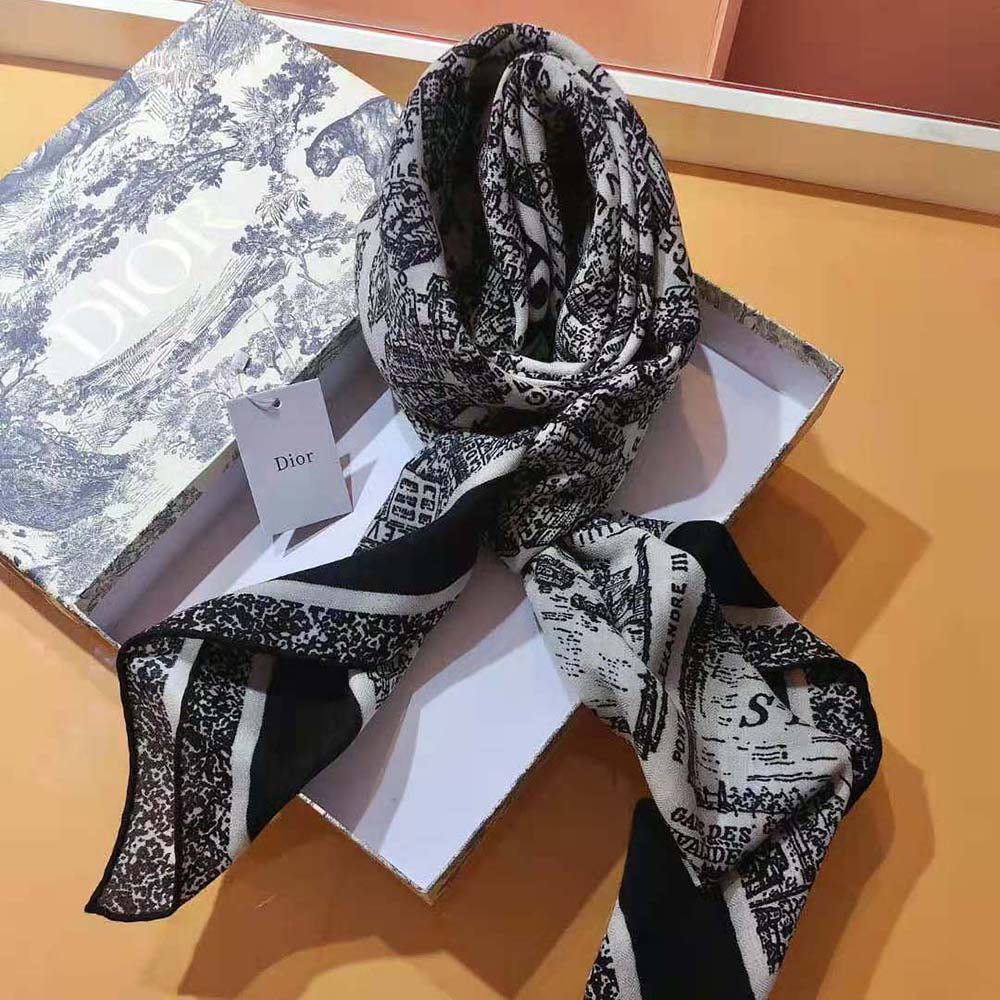 Dior Women Plan De Paris 90 Square Scarf hand-rolled edges
