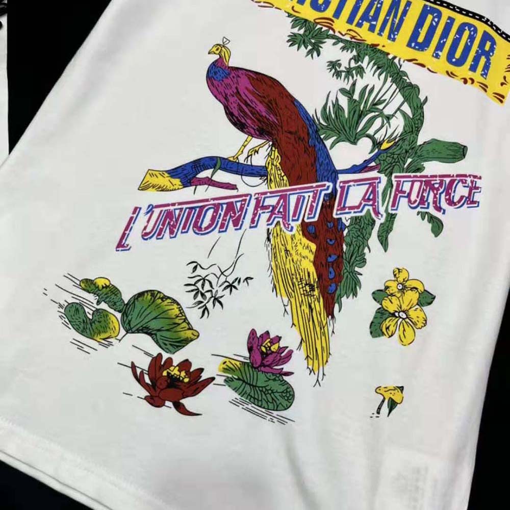 Dior Men T-shirt White Cotton and Linen Jersey with Multicolor Indian Animals Peacock Motif - image 8