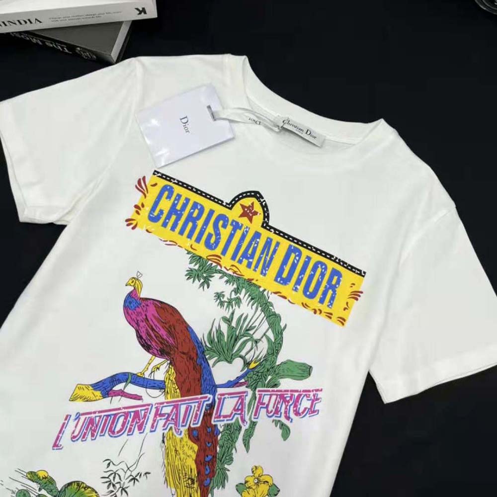 Side angle showing fit of Dior Men White Cotton and Linen Jersey T-shirt