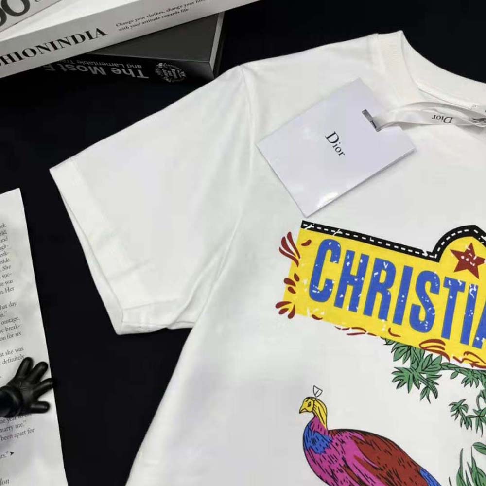 Dior Men T-shirt White Cotton and Linen Jersey with Multicolor Indian Animals Peacock Motif - image 6