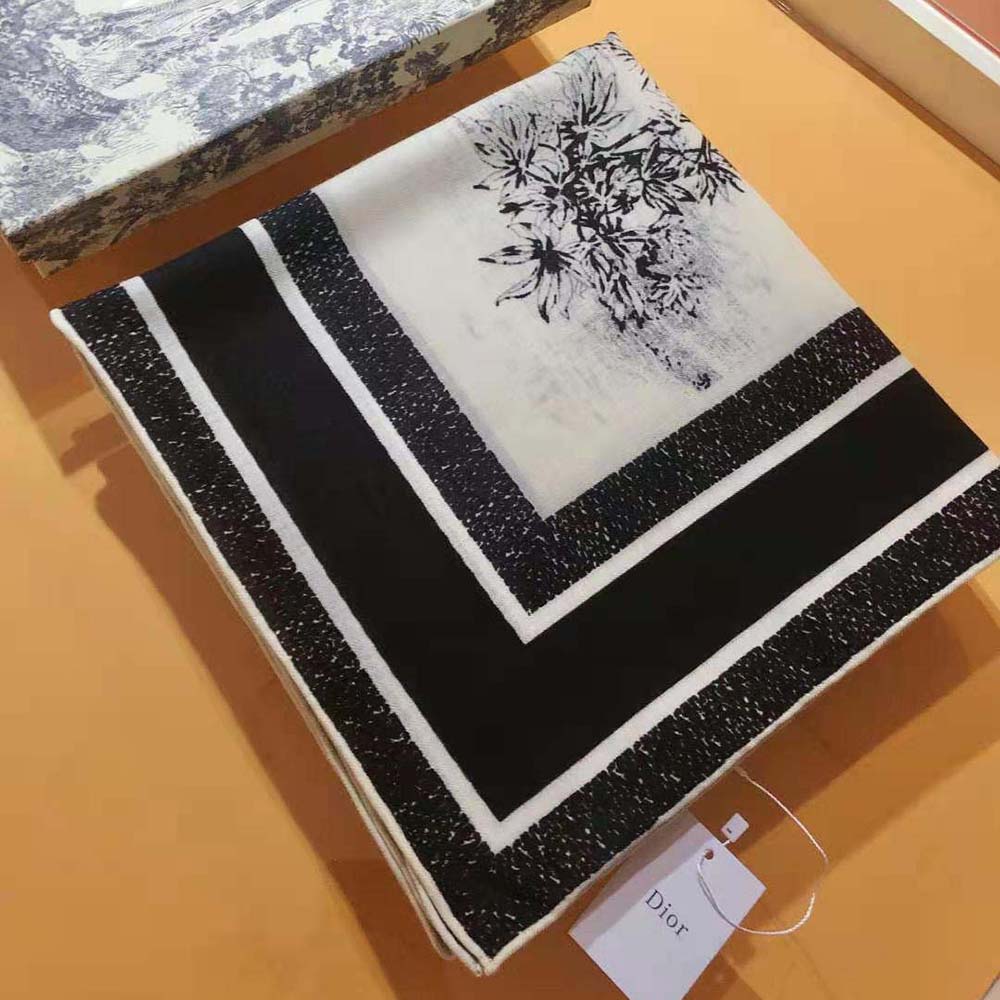 Dior Women Toile De Jouy Voyage 90 Square Scarf White and Black Silk Twill - image 9