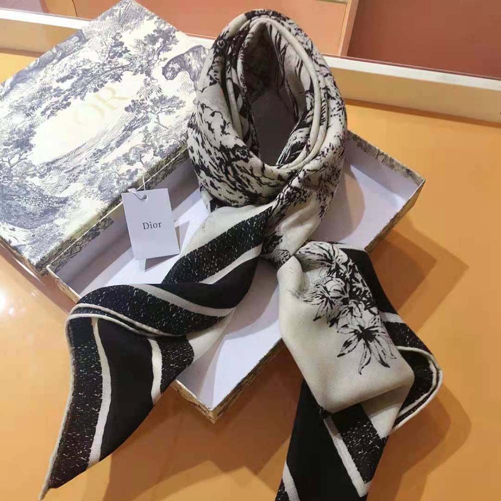 Dior Women Toile De Jouy Voyage 90 Square Scarf styled as neck accessory