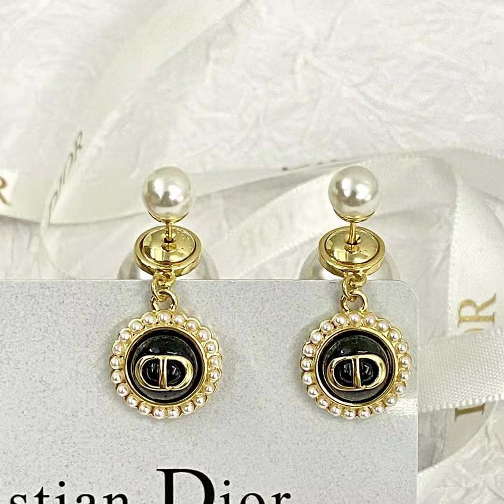 Side profile showing black glass detail on Dior Women Tribales Earrings