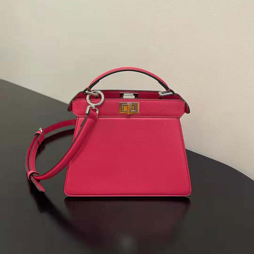 Close-up of pink padded nappa leather on Fendi Peekaboo ISeeU bag